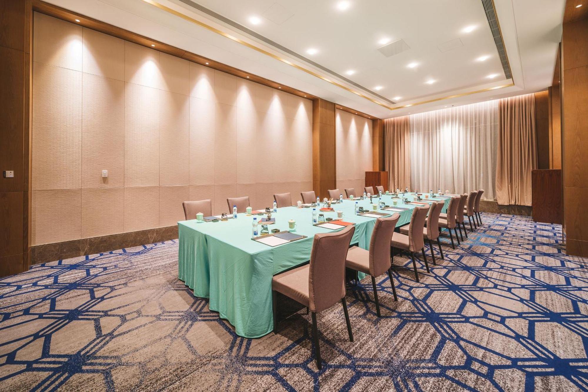 Le Meridien Emei Mountain Resort Emeishan Dış mekan fotoğraf
