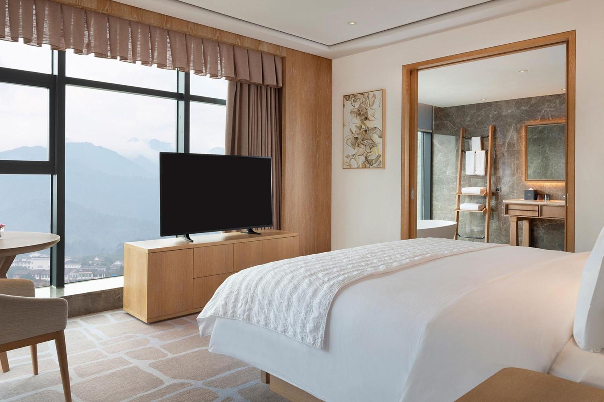 Le Meridien Emei Mountain Resort Emeishan Dış mekan fotoğraf