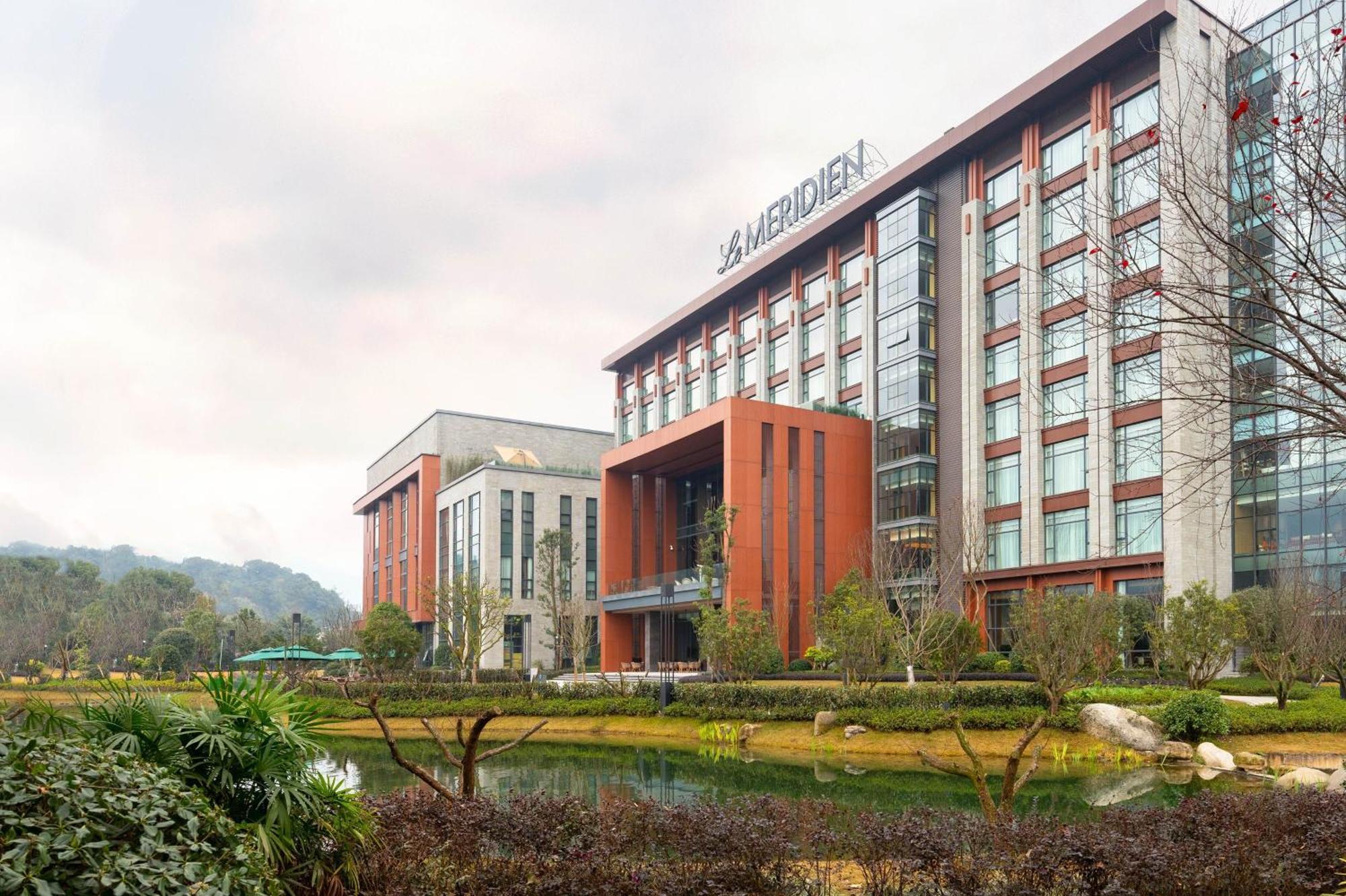 Le Meridien Emei Mountain Resort Emeishan Dış mekan fotoğraf