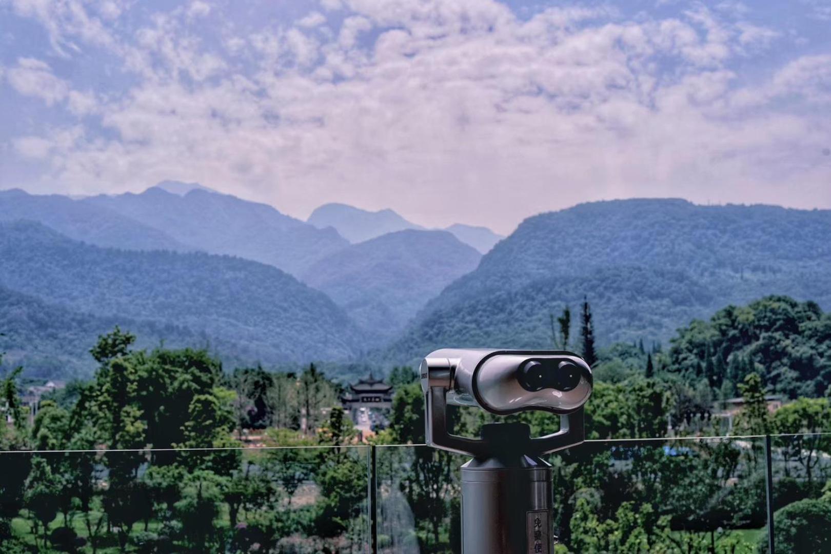 Le Meridien Emei Mountain Resort Emeishan Dış mekan fotoğraf
